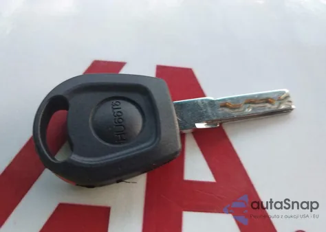 2002 Volkswagen Passat Glx from USA, damaged, VIN WVWTH63B22P356725